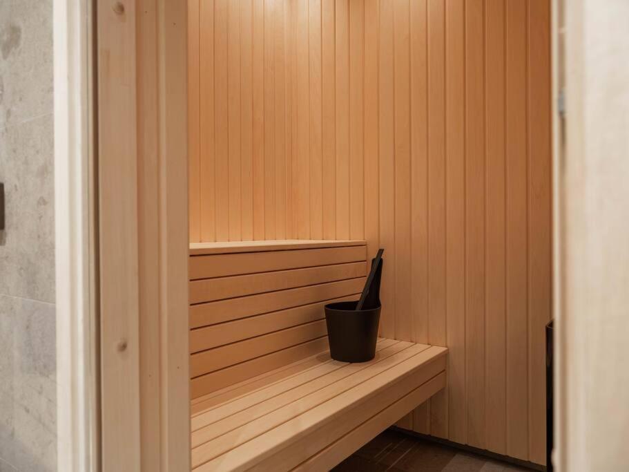 Chic Are Apt For 6 Ski-In-Ski-Out With Sauna Экстерьер фото